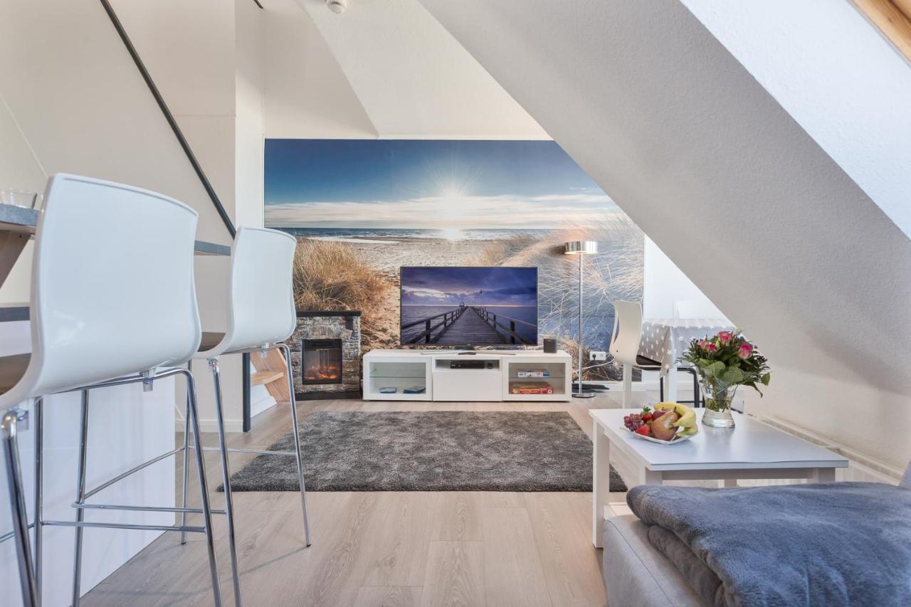 Traum Ostseemeerblick Schonberger Strand Exterior photo